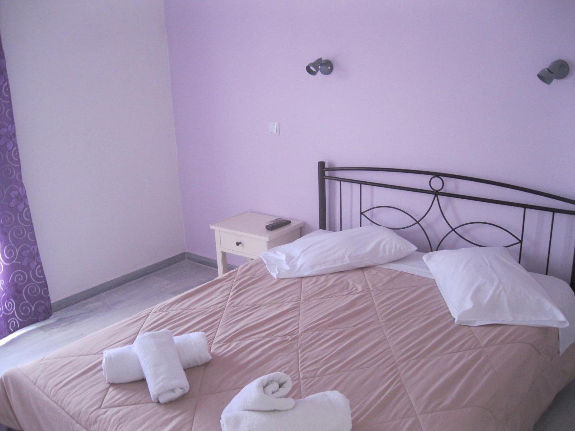 Very-Kokkos Pension 2 Naxos City Habitación foto